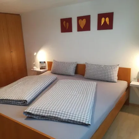 Ferienwohnung Pur Lägenhet